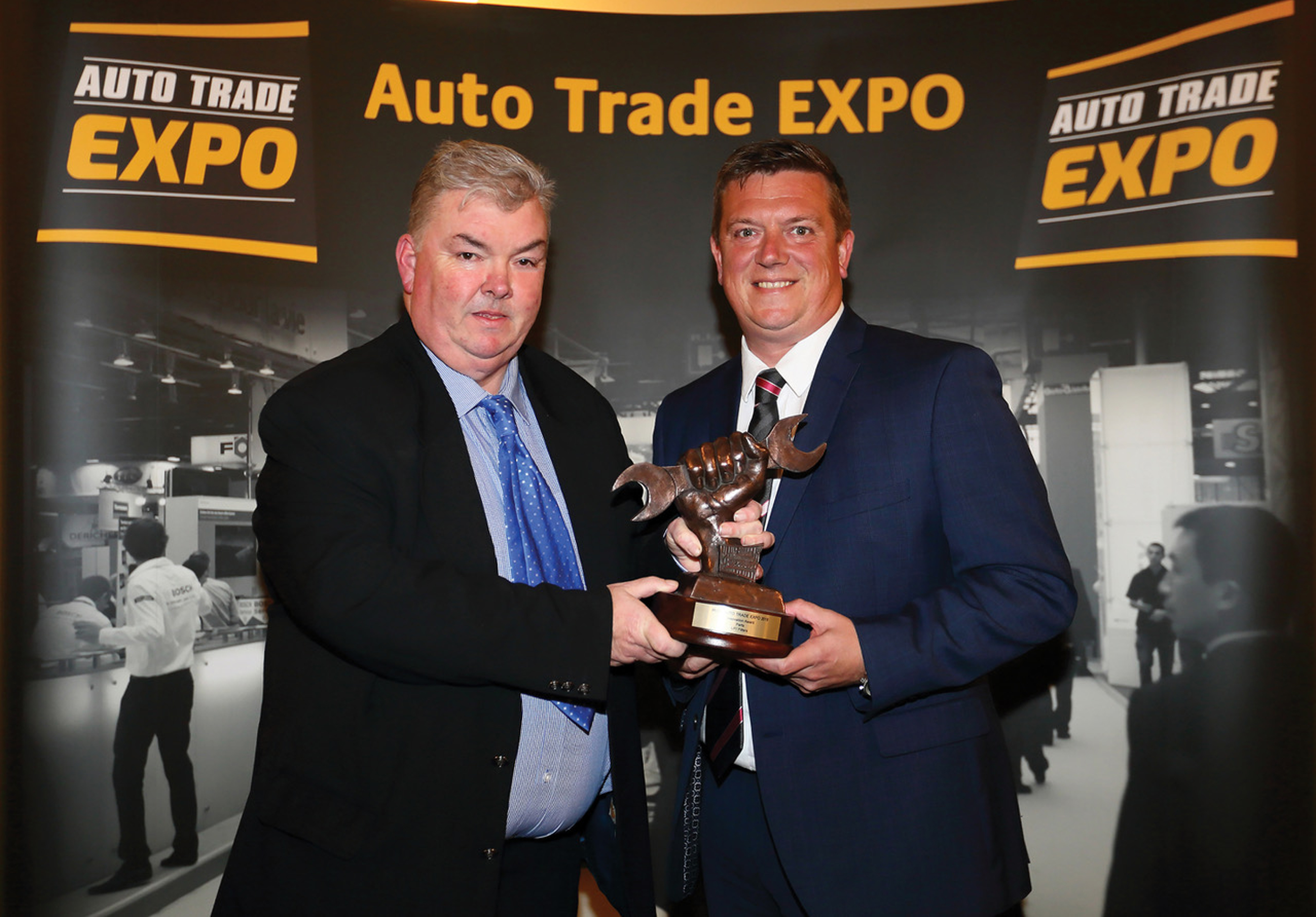 UFI-WON-THE-INNOVATION-AWARD-AT-THE-AUTO-TRADE-EXPO 首页 | J9集团有限公司官网